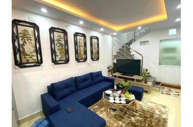 4 Tầng Mới Đẹp 3 Thoáng Cách ô Tô 15m Sổ Vuông 2,3 Tỷ Khương Trung
